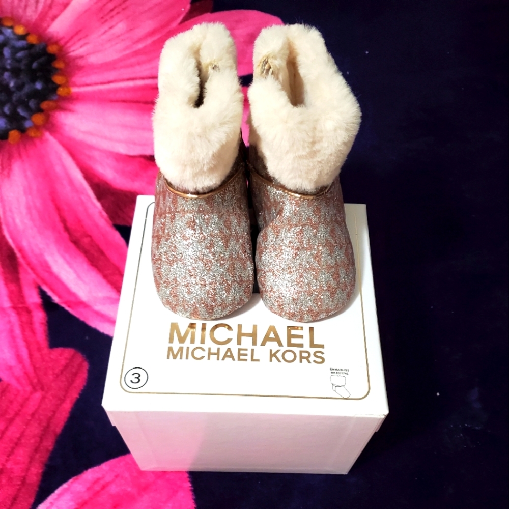 Baby shoes